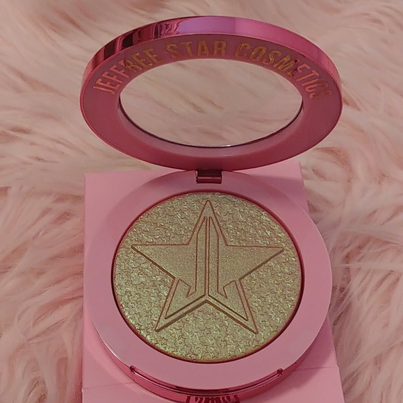💖FIRM! NWT JEFFREE STAR SUPREME FROST HIGHLIGHTER MONEY HONEY (LAST ONE) - Picture 8 of 9